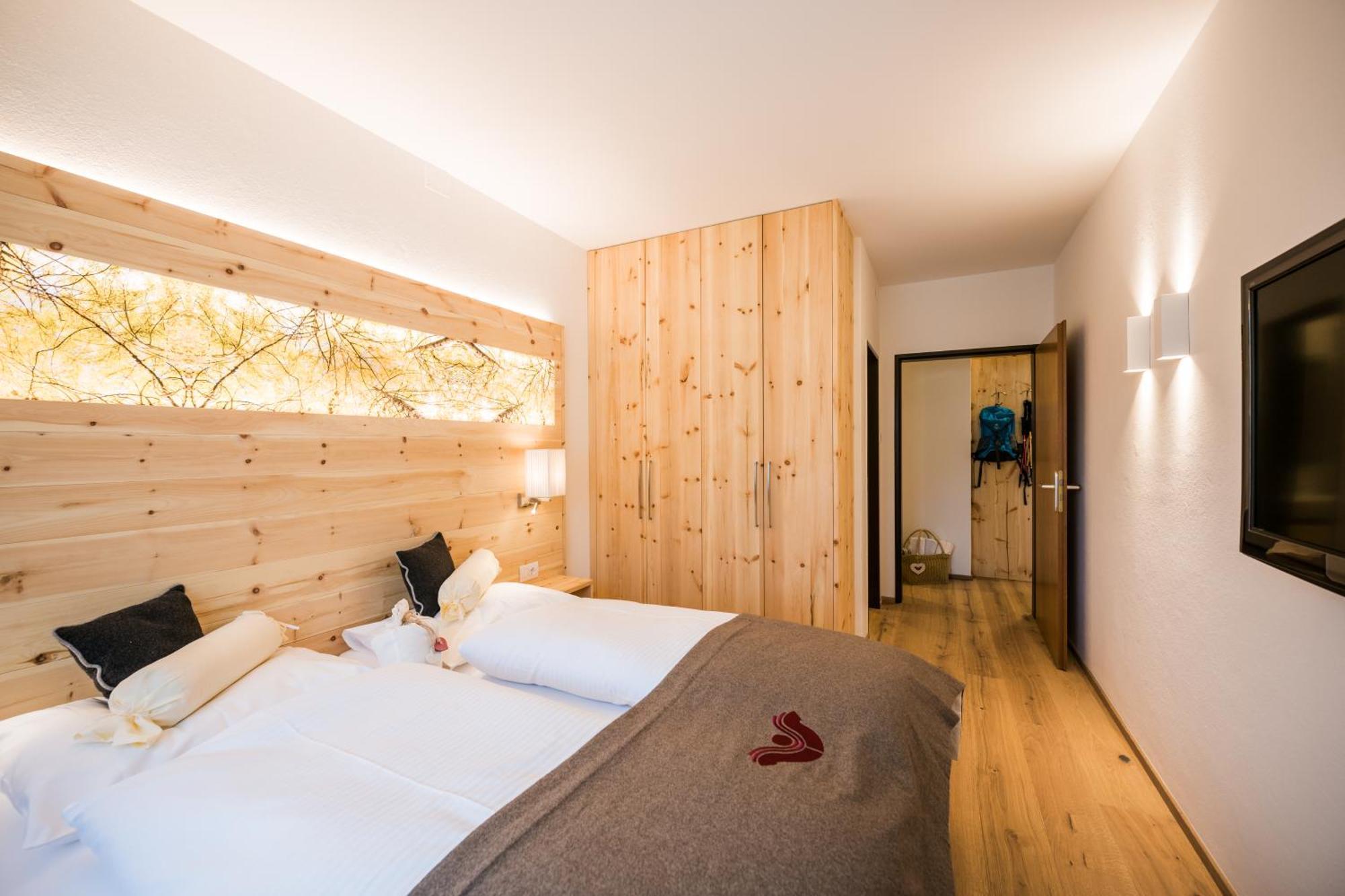 Appartements Drei Zinnen Innichen Kamer foto